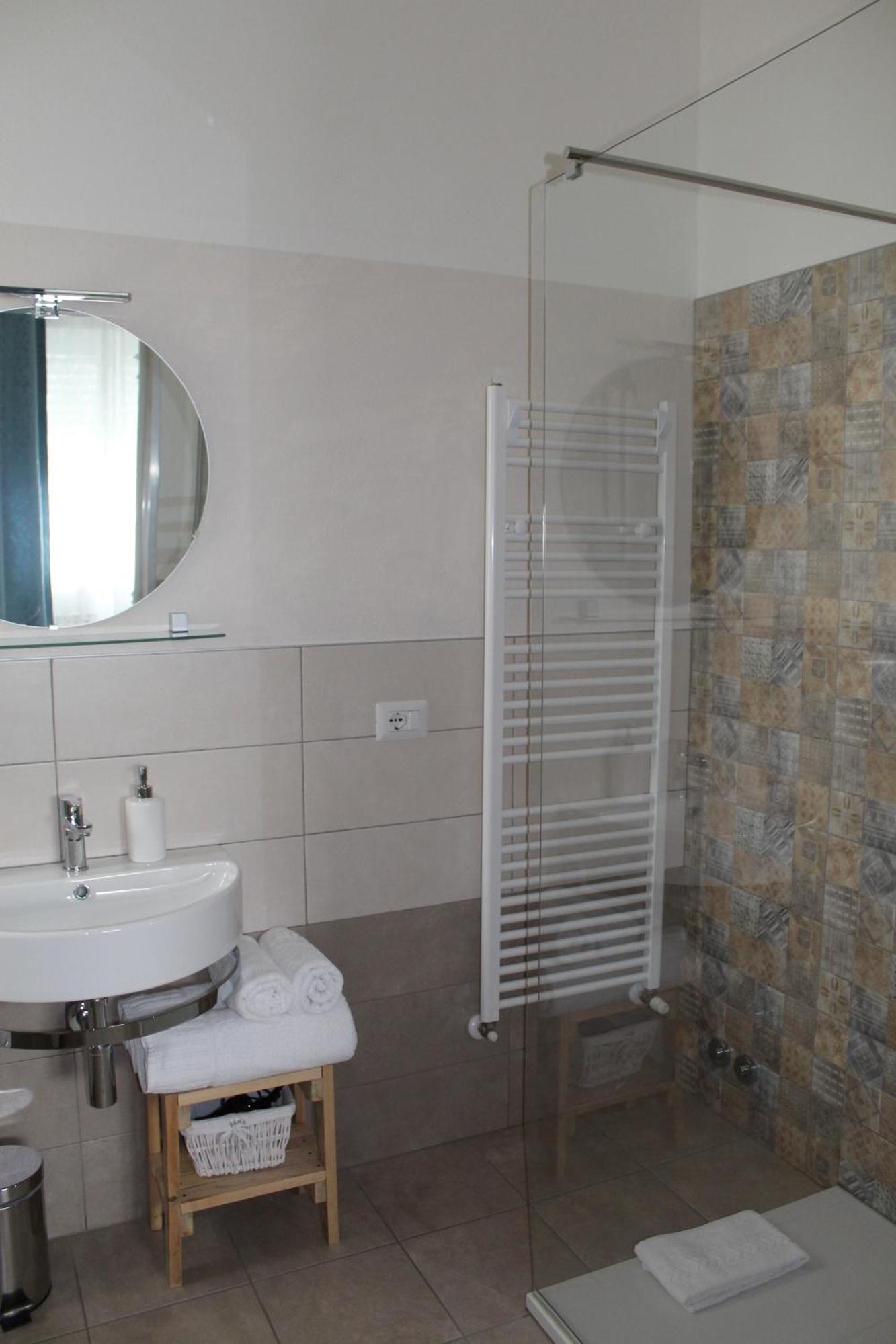 Da La Nada Bed & Breakfast Goro Bagian luar foto